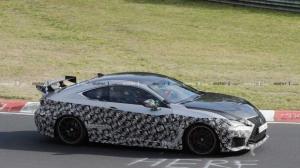 Трековый Lexus RC F GT застали на Нордшляйфе