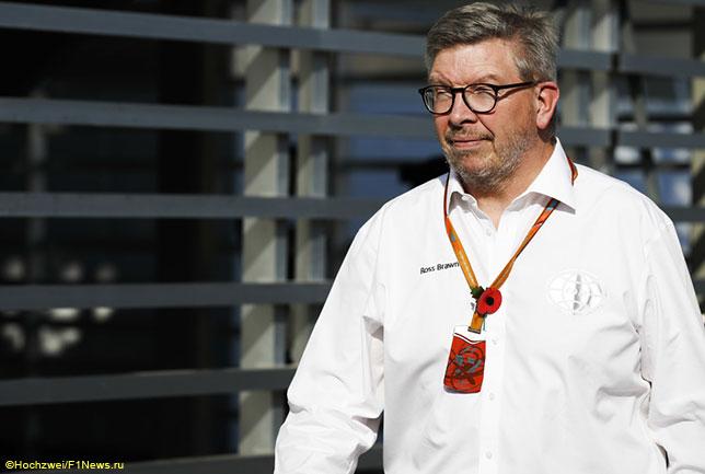 Росс Браун: Pirelli приходится решать сложные задачи
