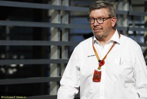 Росс Браун: Pirelli приходится решать сложные задачи