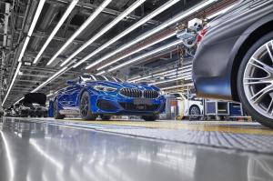 BMW начала производство кабриолета 8-Series