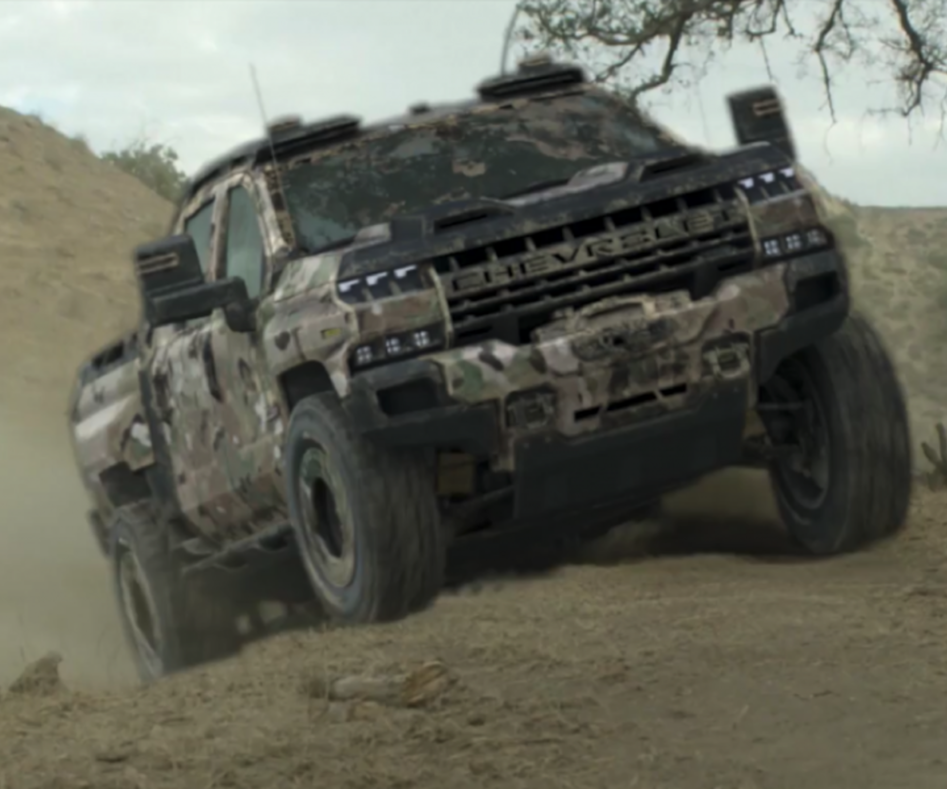 Оборонное подразделение GM показало облик нового пикапа Chevrolet Silverado
