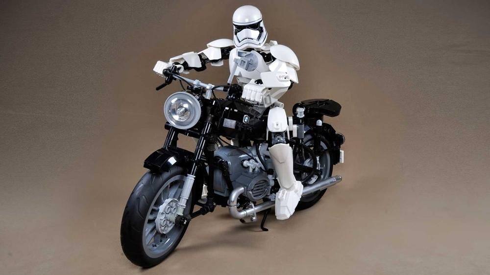 Лего-версия BMW R60/2 1967 года