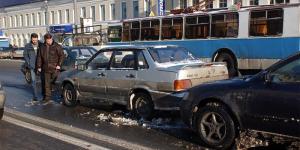В России водители стали чаще оформлять ДТП без полиции
