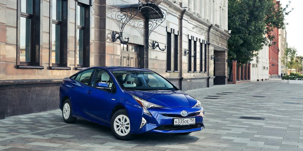 Toyota отзывает более 200 автомобилей в России