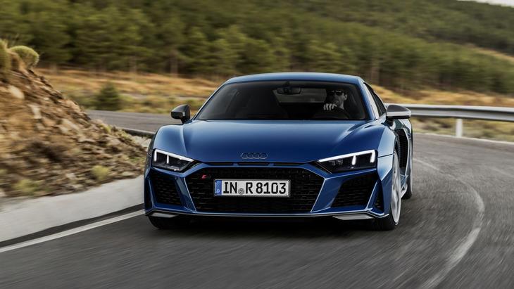 Audi передумала ставить на R8 двигатель V6