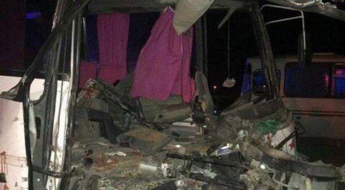Два автобуса столкнулись в Кызылординской области: есть жертвы