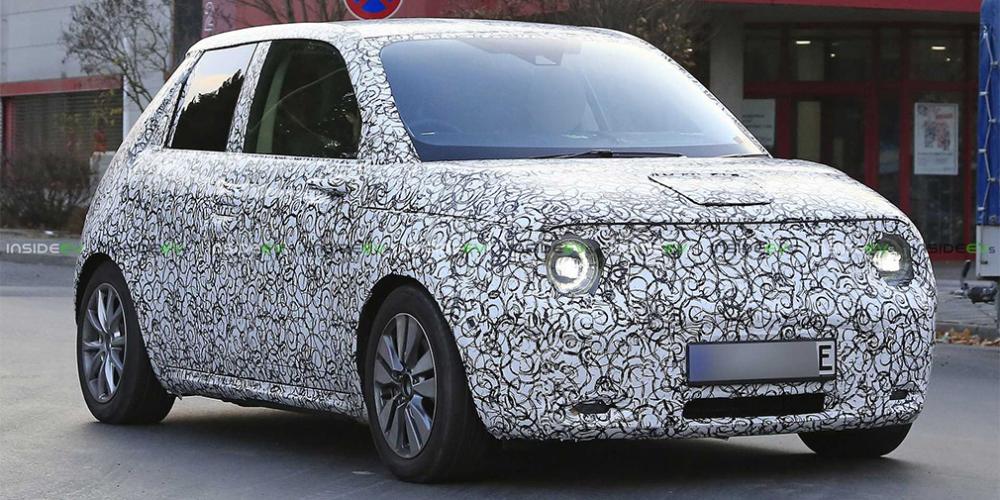 Новый электрокар Honda впервые замечен на тестах
