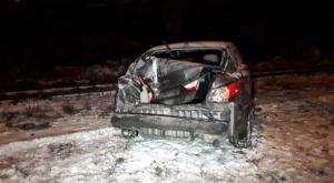 Hyundai врезался в поезд в Алматы