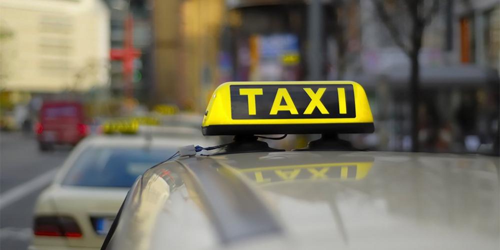 Эксперты признали такси безопаснее личного автомобиля
