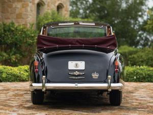 1967 Rolls-Royce Phantom V State Landaulet by Mulliner Park Ward