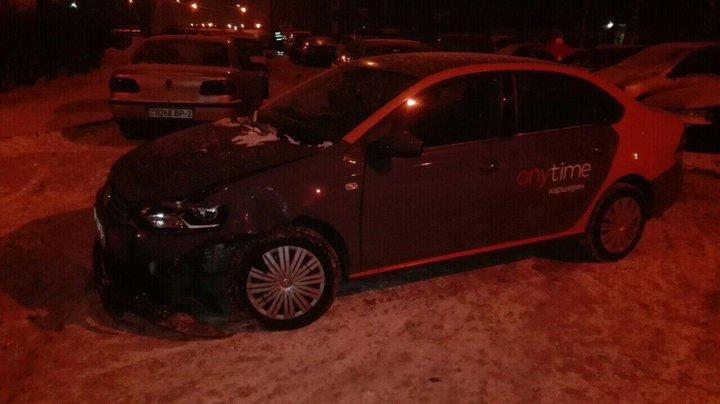 В Минске водитель на каршеринговом автомобиле разбил три машины