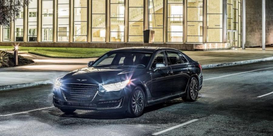 Американские страховщики назвали автомобили с лучшими фарами