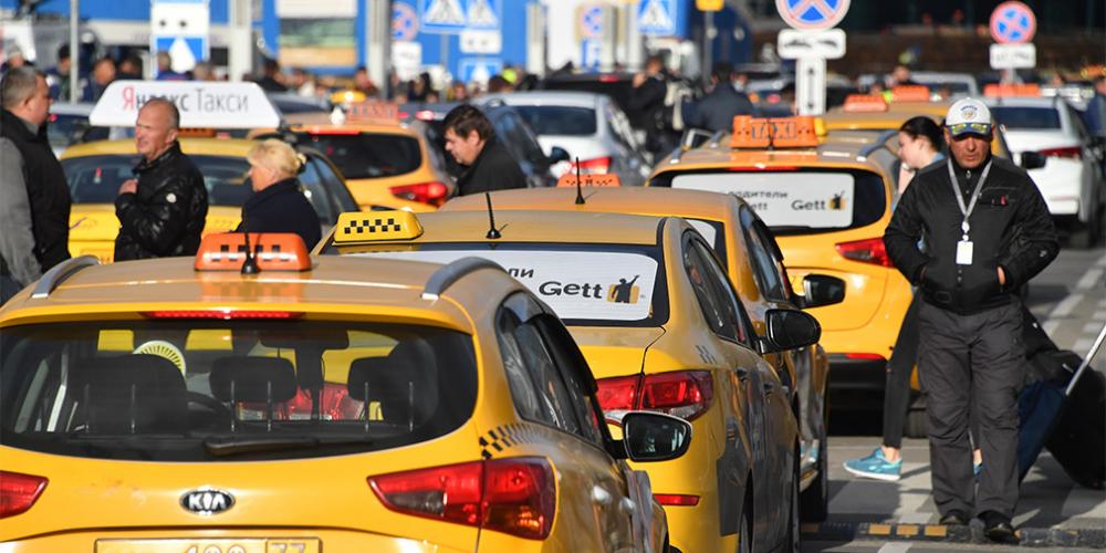 Автомобили такси предложили оборудовать камерами