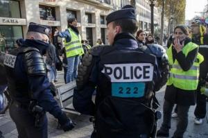 В Брюсселе начались протесты против роста цен на топливо