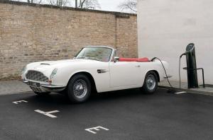 1970 Aston Martin DB6 Mk2 Volante