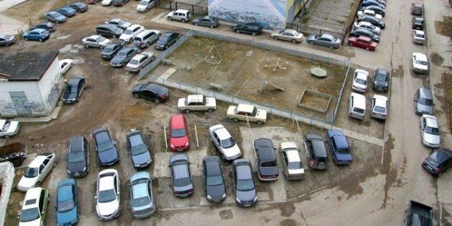 В Украине больше нельзя размещать парковки в небольших жилых кварталах