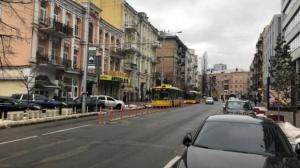 В Киеве заработала полоса для общественного транспорта