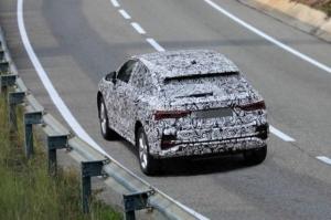 Первые фотографии с испытаний Audi Q4