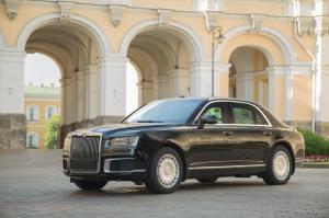 Дилер Rolls-Royce и Bentley начал принимать авансы на Aurus