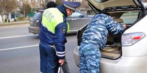 В МВД предложили разрешить полицейским вскрывать автомобили