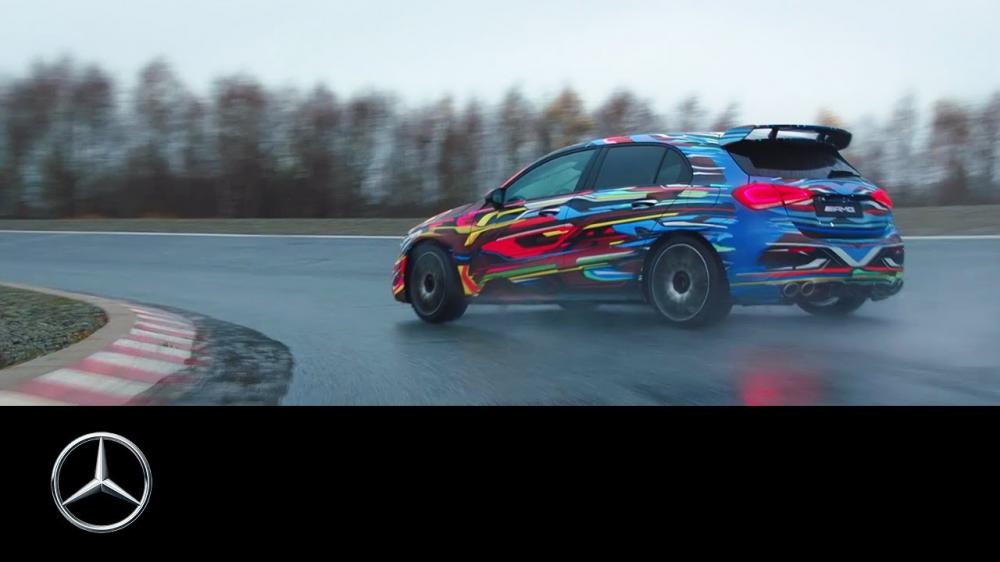 Mercedes показал на видео возможности дрифт-режима самого мощного A-Class
