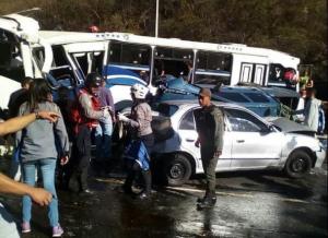В Венесуэле произошло ДТП с 13 автомобилями