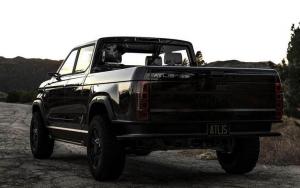 Atlis XT