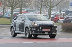 Ford тестирует прототип нового кроссовера