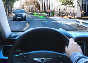 Hyundai разработал проекционный дисплей с голографической дополненной реальностью