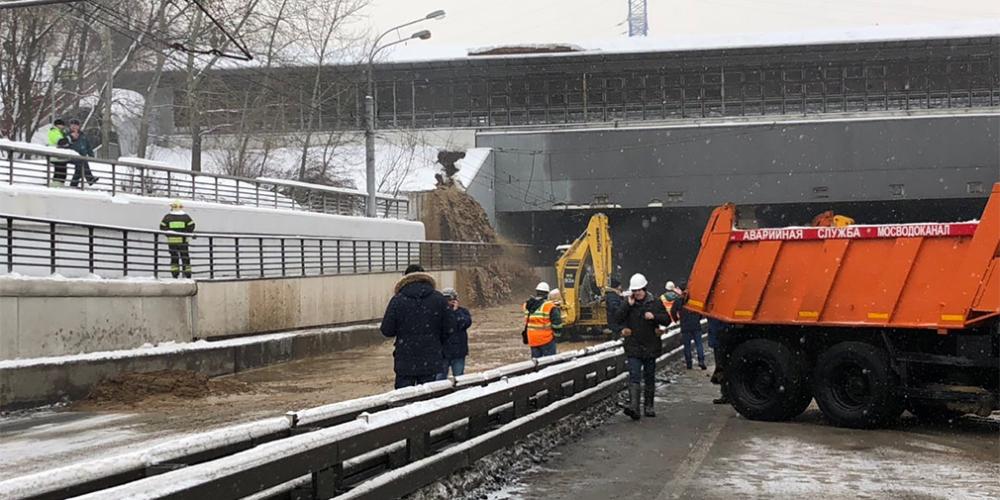 В Москве затопило Тушинский тоннель