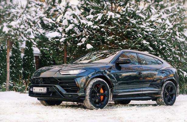 Суточная аренда Lamborghini Urus обойдется в две средних российских зарплаты