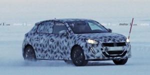 На тестах замечен новый Peugeot 208