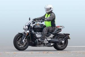 Triumph Rocket III