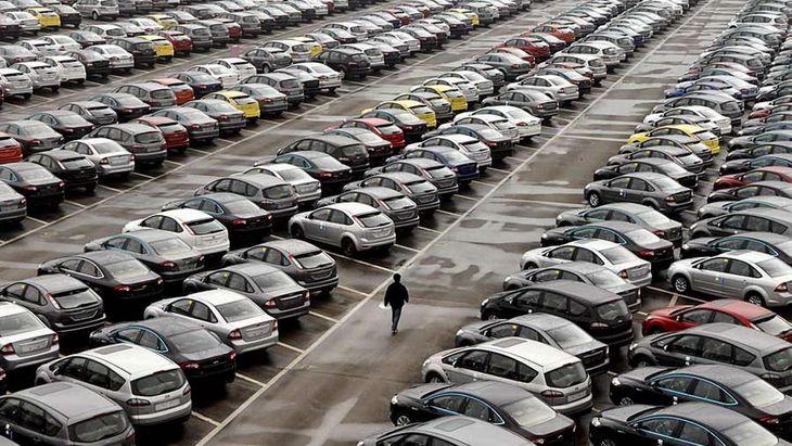 Впервые за 28 лет в Китае упали продажи автомобилей