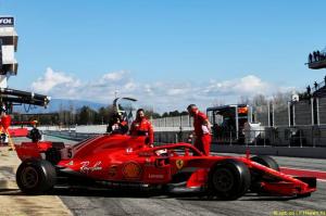 Ferrari проведет съемочный день перед тестами
