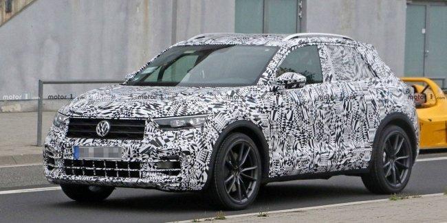 Фотошпионы поймали на тестах 300-сильную версию VW T-Roc