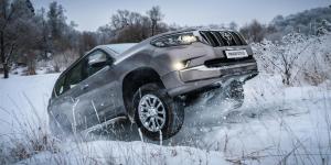 Внедорожник Toyota Land Cruiser Prado получил новую версию в России