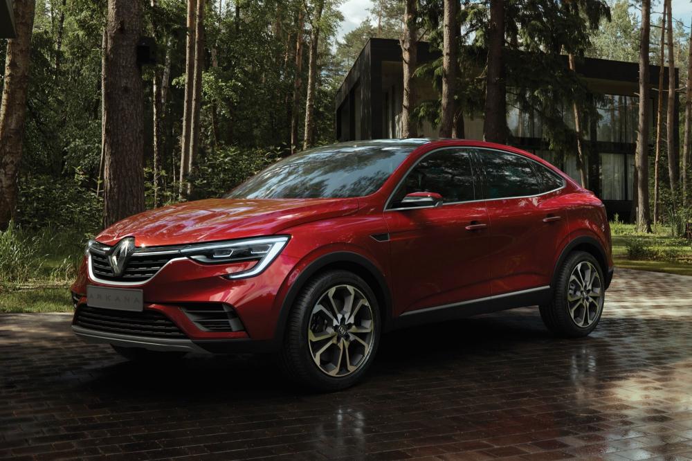 Renault собирается продавать в России машины через Интернет
