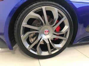 2016 Jaguar C-X75 Stunt из фильма 007. Спектр