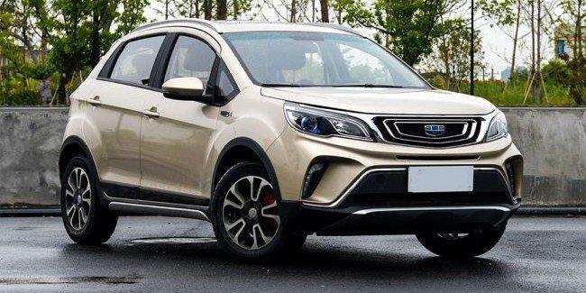 Еще один обновленный китайский кроссовер Geely Vision X3 готовится к премьере
