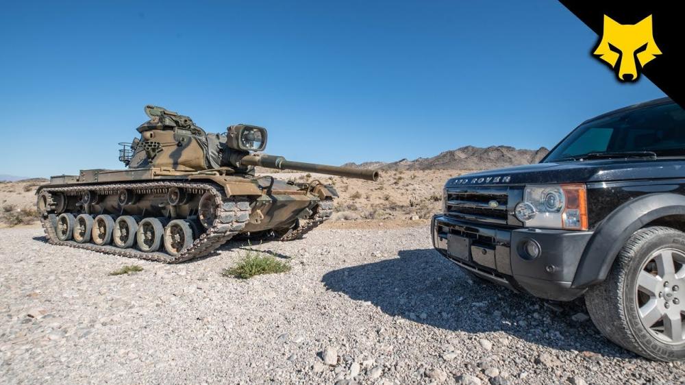 Видео: танк и гранатомет превращают Land Rover в металлолом