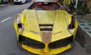 Худшая в мире реплика Ferrari LaFerrari