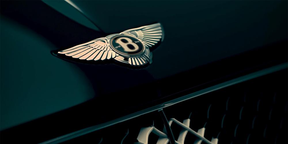 Bentley анонсировал премьеру нового автомобиля