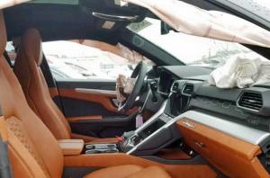 Половину Lamborghini Urus оценили в 115 тысяч долларов
