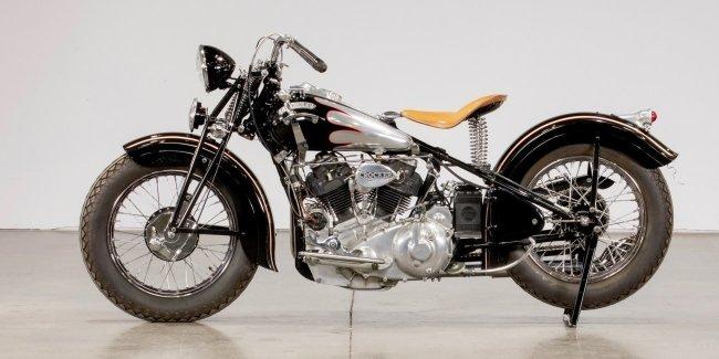Мотоцикл Crocker Big Tank 1939 ушел с молотка за 704 000 долларов
