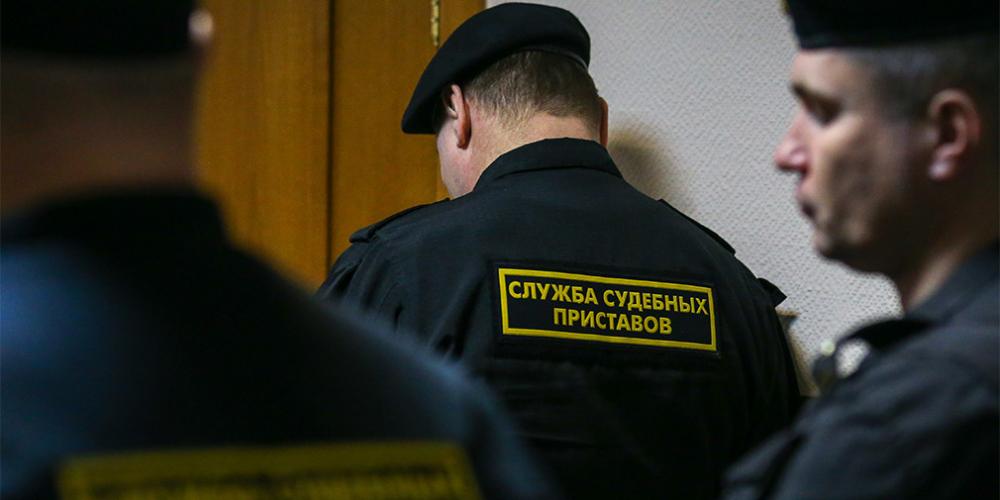 В Москве у 18 водителей арестовали имущество из-за штрафов по парковке