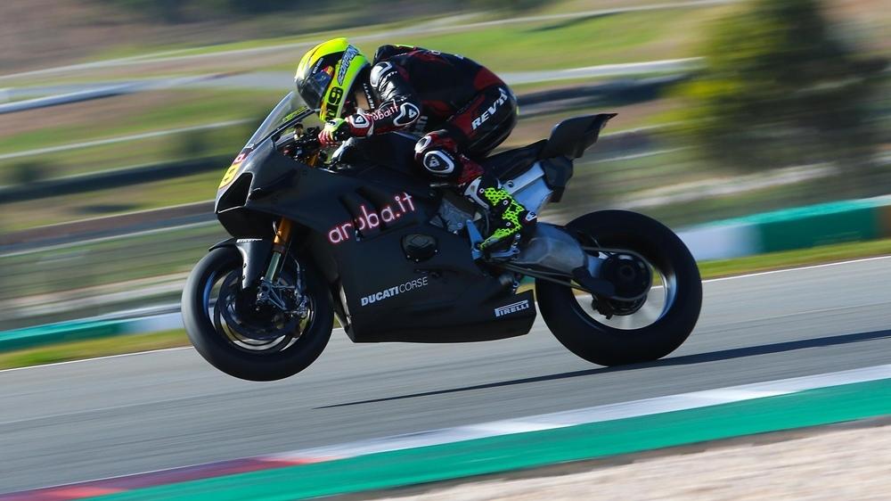 Результаты 2-го дня тестов WSBK 2019 в Портимао