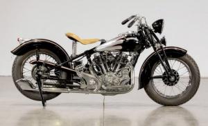 Мотоцикл Crocker Big Tank 1939 ушел с молотка за 704 000 долларов