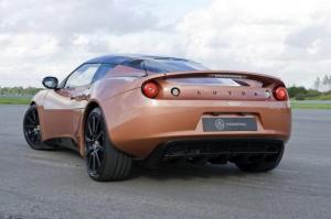 На продажу выставили единственный в мире гибридный Lotus Evora