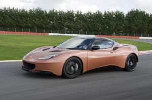 На продажу выставили единственный в мире гибридный Lotus Evora